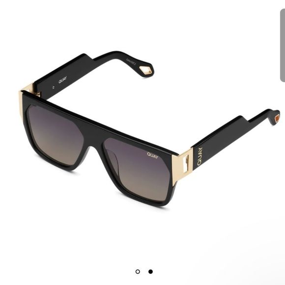 Polarized Quay \